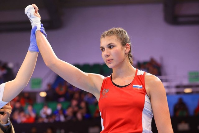 Впервые за долгое время: на международном чемпионате звучит российский гимн