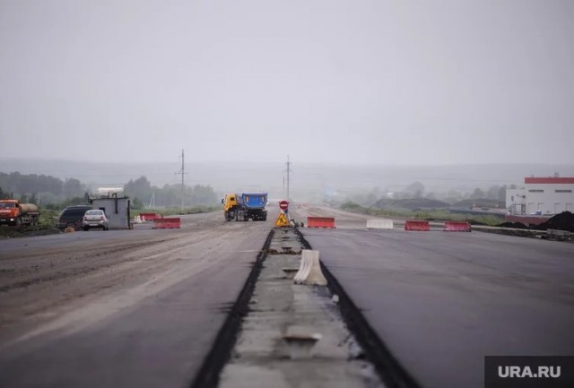 В Екатеринбурге власти хотят сделать платным проезд по ЕКАД