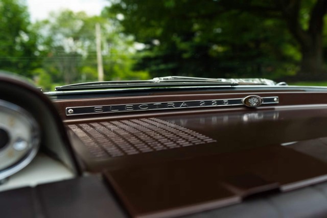 1960 Buick Electra 225 Convertible. Автопятница №95