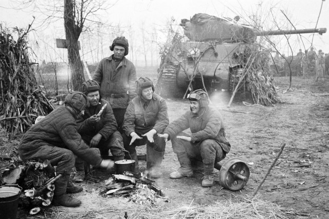 Великая Отечественная в фотографиях-12