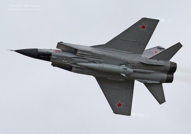 МиГ-31. Самому быстрому - 50!