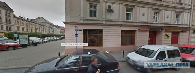 Во Львове  торжественно открыли памятную табличку террориста Джохара Дудаева