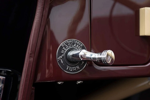 1937 Cord 812 Phaeton. Автопятница №150.
