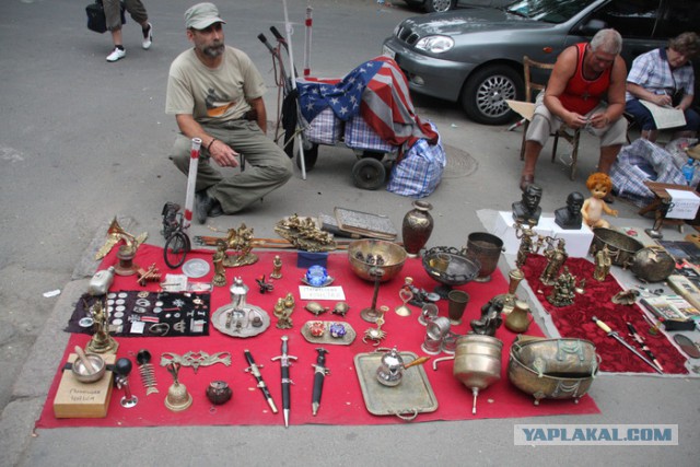 Уличная торговля в разных странах мира