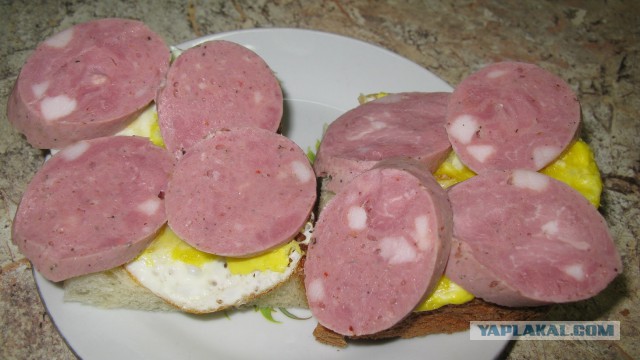 "Краковская" и "сервелат" в домашних условиях