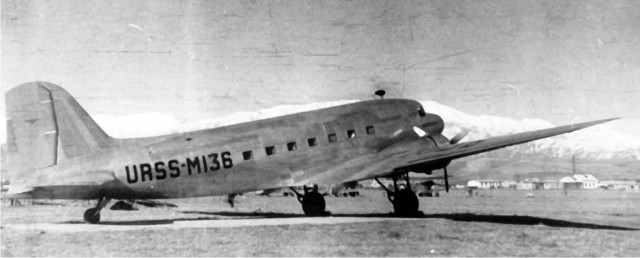 Самолёт-эпоха. Douglas DC-3 (C-47, Ли-2).