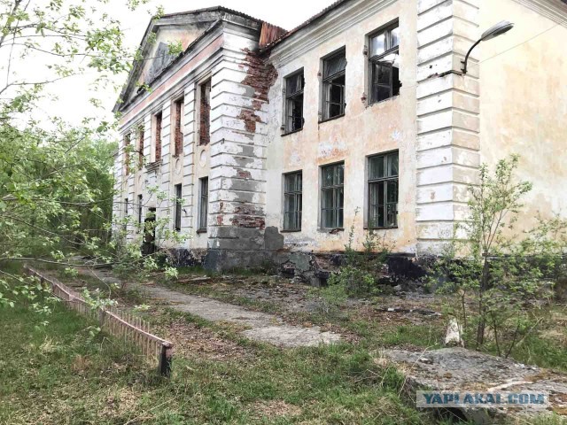 Заброшенный военный гарнизон Песчаный в заполярных лесах