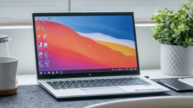 В России захотели запретить продажу ноутбуков только с Windows