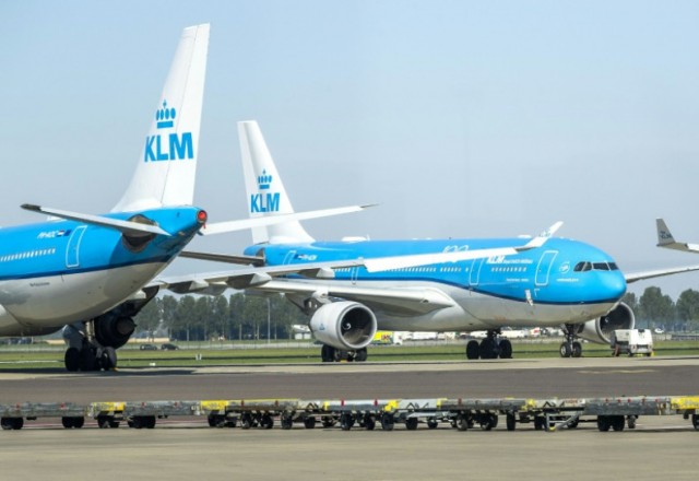 Авиаперевозчик KLM счел нечестной конкуренцию с Китаем из-за российского неба