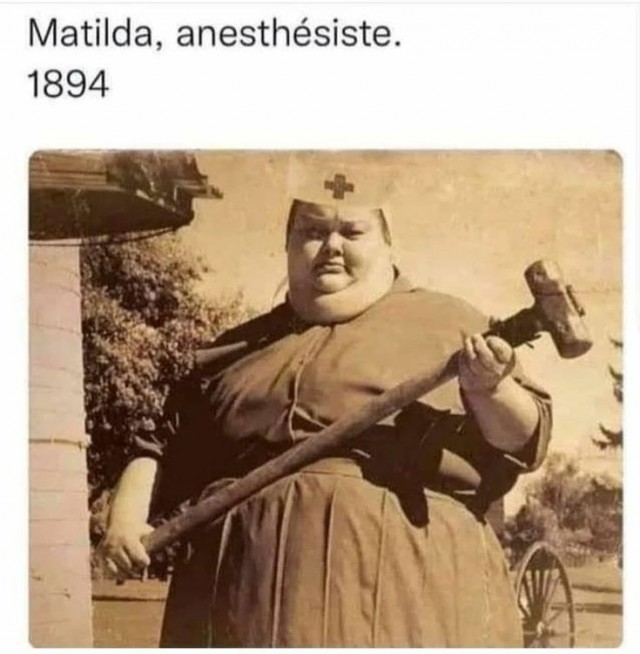 Опер упал  намоченный  !