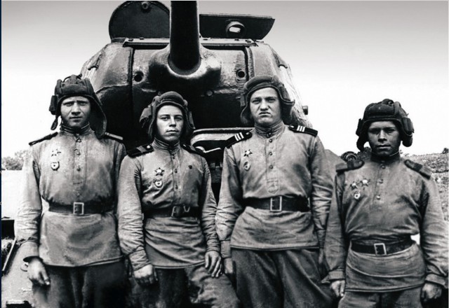 1944. Небольшая подборка военных фотографий