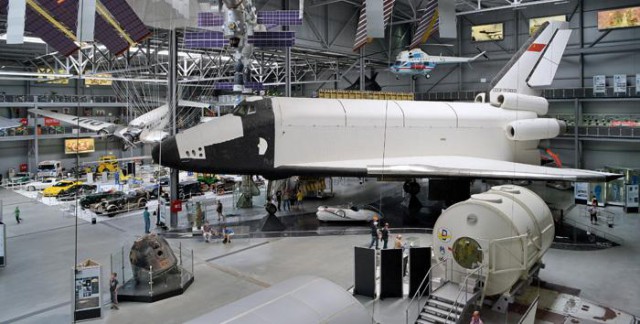 Революция или смерть. К чему Илон Маск и его SpaceX толкают Роскосмос