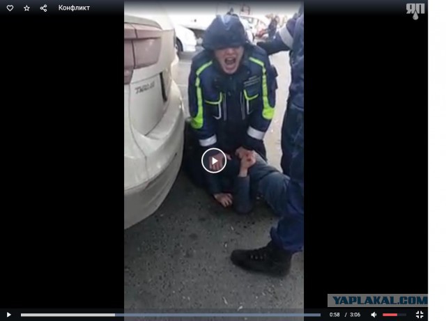 Конфликт мужчин в Москве сняли на видео