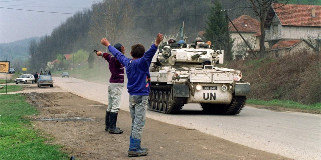 Сребреница:история резни и мистификации