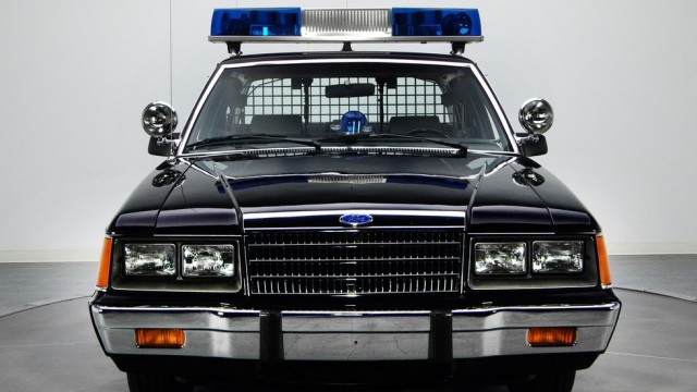 Интерцепторы: прошлое и настоящее полицейских автомобилей США
