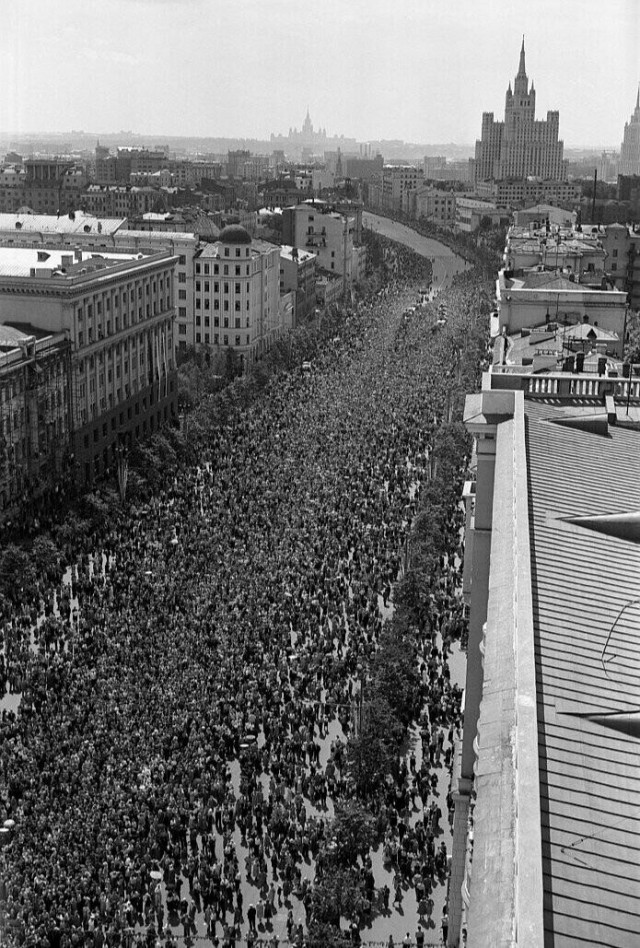 Москва не сразу строилась