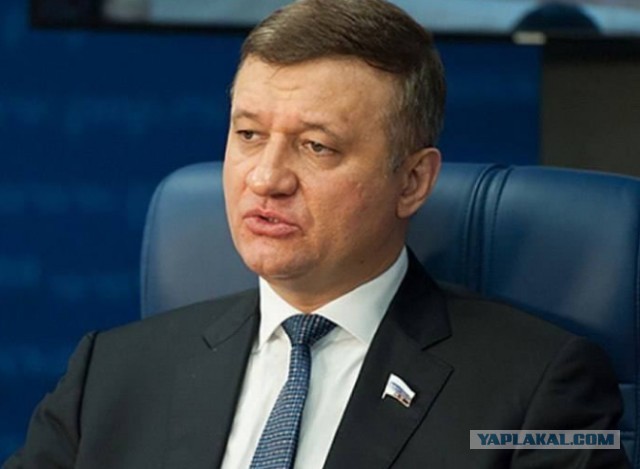 Депутат-обманщик
