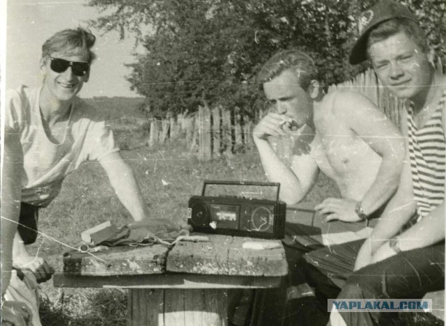 Чем можно было привлечь девчонку в 80-е.