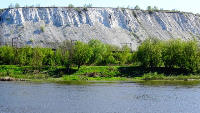 Разбавим политоту и жесть природой