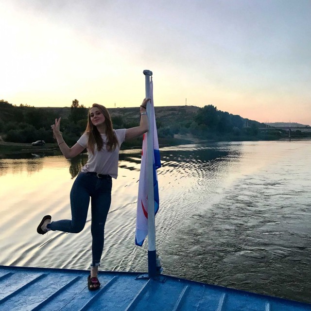 Ленка, вот в такой еще позе меня сфоткай