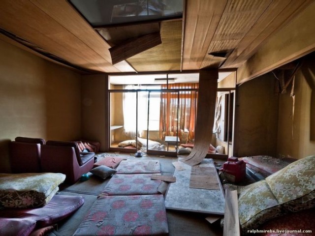 Заброшенный японский отель