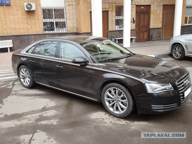 Продам AUDI A8 Long в Москве