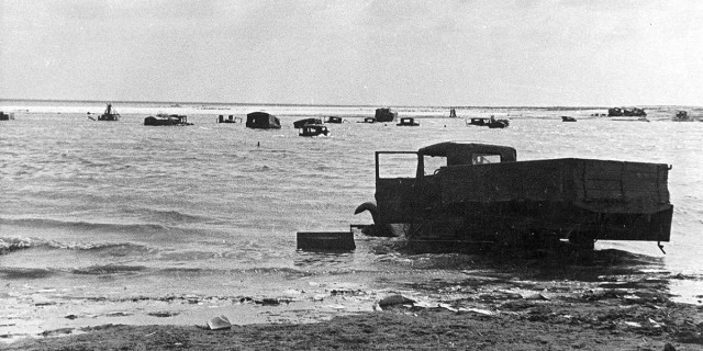 Британцы бросили французов: 8 «школьных» заблуждений об эвакуации из Дюнкерка