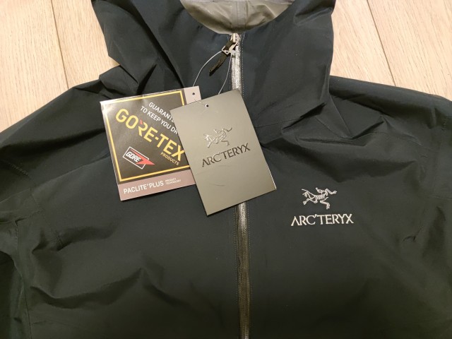 Куртки Arcteryx Zeta SL