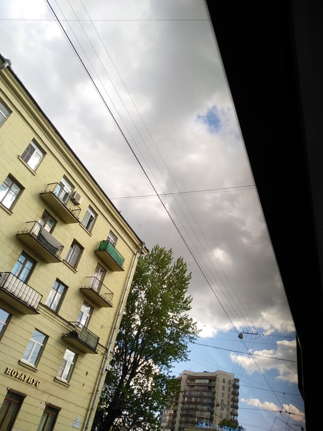 В Санкт-Петербурге все экстренные службы задействованы в преодолении последствий