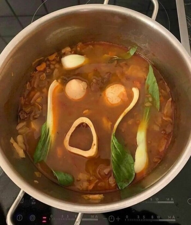 Я вам покушать принёс