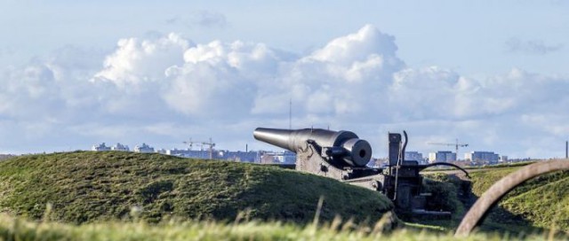 Старые русские пушки крепости Суоменлинна