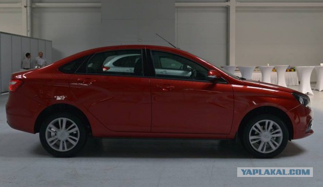 Предсерийные Lada Vesta и XRAY. Скоро в продажу!