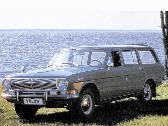 Первый из Cherokee. Jeep Cherokee SJ Chief 74-78г.