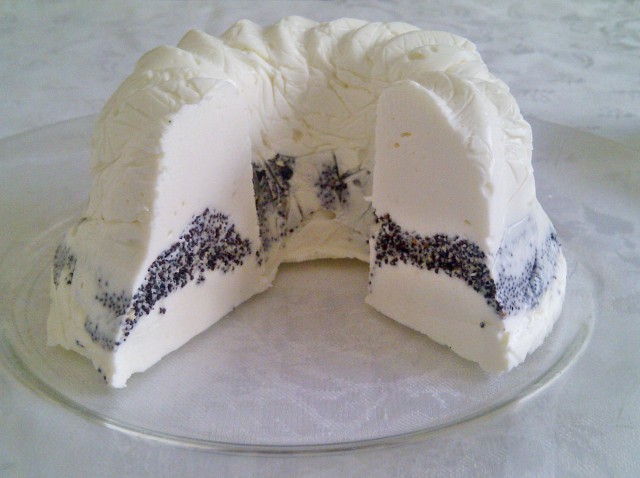 Пасхальный стол. Кулинары поздравляют!