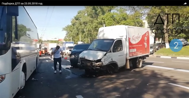Участник массового ДТП в Нижнем Новгороде опубликовал видео аварии со своего регистратора