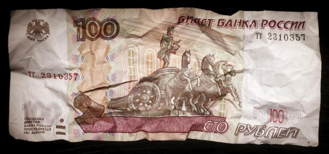 Полковник, остановись! У Захарченко нашли еще полмиллиарда!