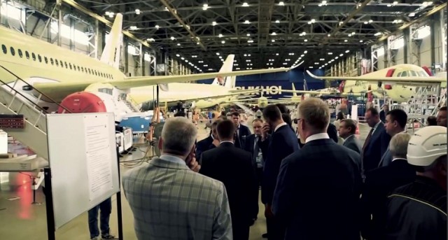 На этапе сборки уже пять серийных самолетов SSJ-New