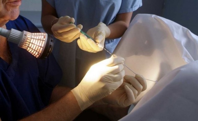 Конституционный суд дал право детям, зачатым через ЭКО после смерти отца, на пенсию по потере кормильца