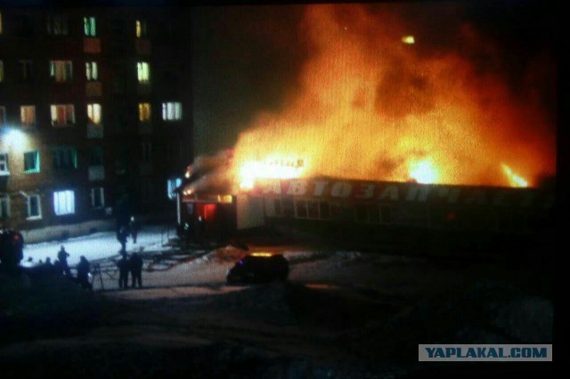 В аэропорту Норильска ветром снесло Boeing