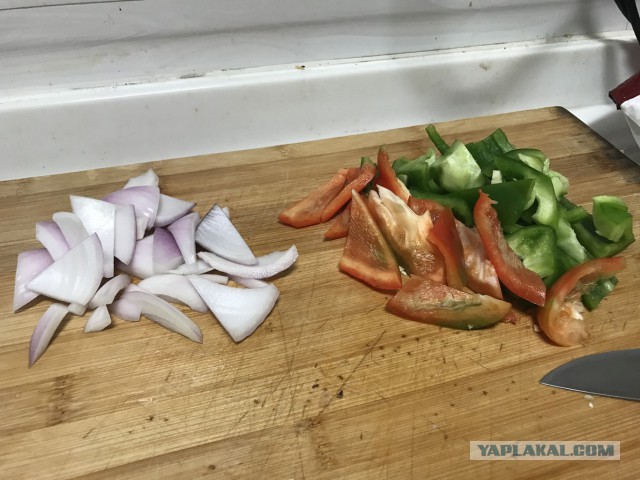 Говядина с чёрным перцем, по-китайски.