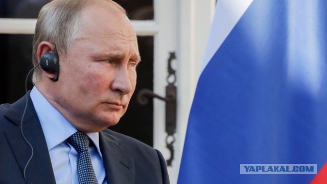 Жителя Урала оштрафовали за «неуважение к власти» из-за комментария о погружении Путина на дно Финского залива