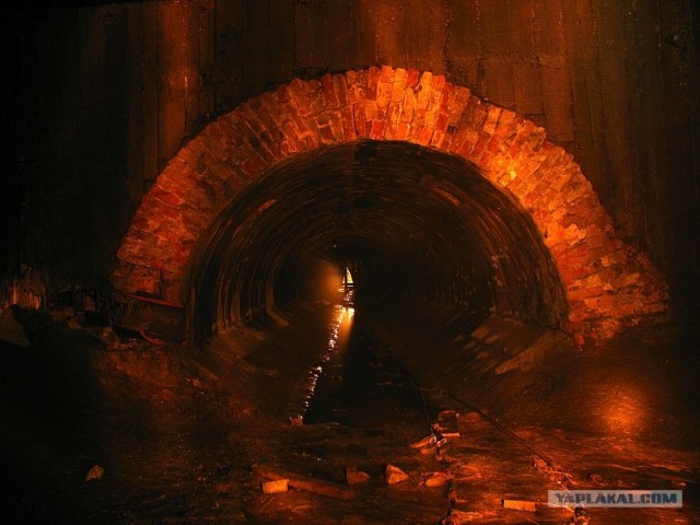Подземелья, вода и каменные трубы