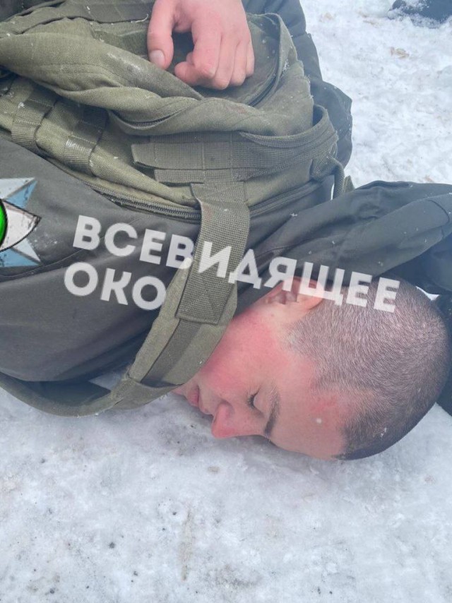 Солдат-срочник в украинском Днепре открыл огонь по сослуживцам. 5 человек погибли, 5 пострадали
