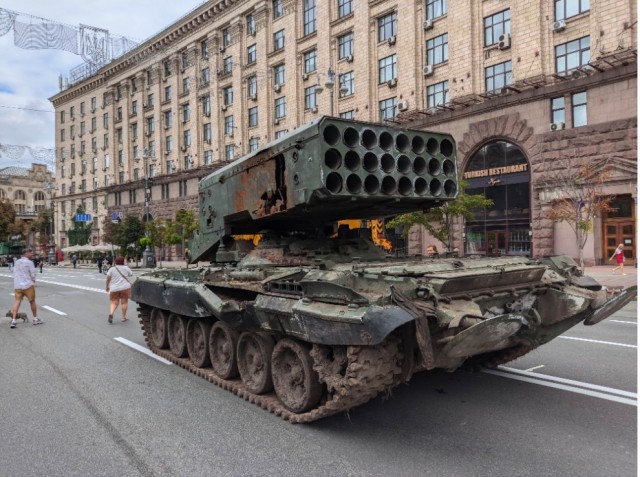 Снова штаб, Севастополь