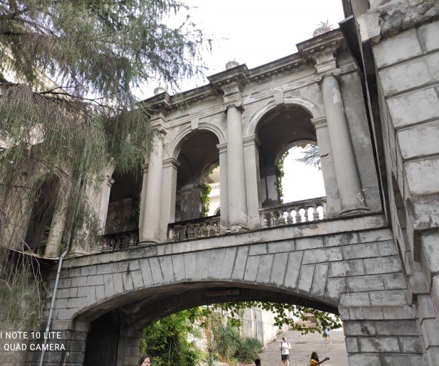 Заброшенка