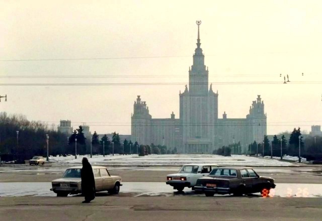 Москва и москвичи. Двадцатый век. 20.02.25
