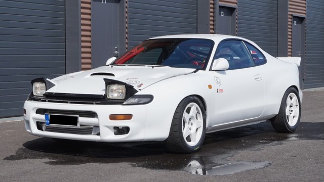 Совершенно новая Toyota Celica, которая будет работать на бензине, возвращается c новым двигателем Toyota мощностью более 400 лс