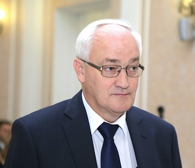 Знаешь, кто я такой, нет?!" Председатель правительства Пензенской области не поделил дорогу с таксистом