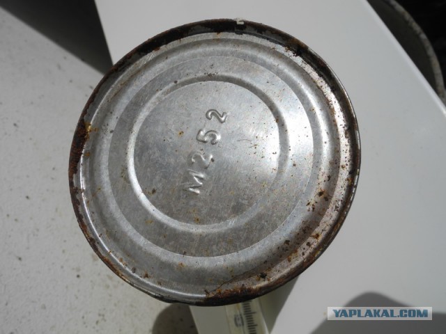 Банка сгущеного молока из СССР