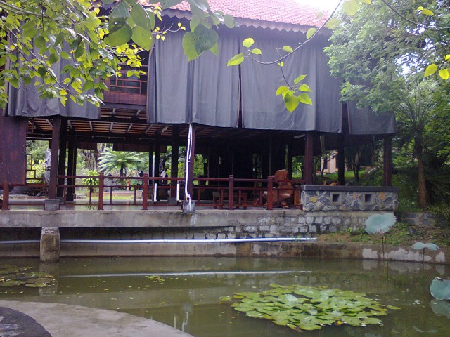 Việt Nam